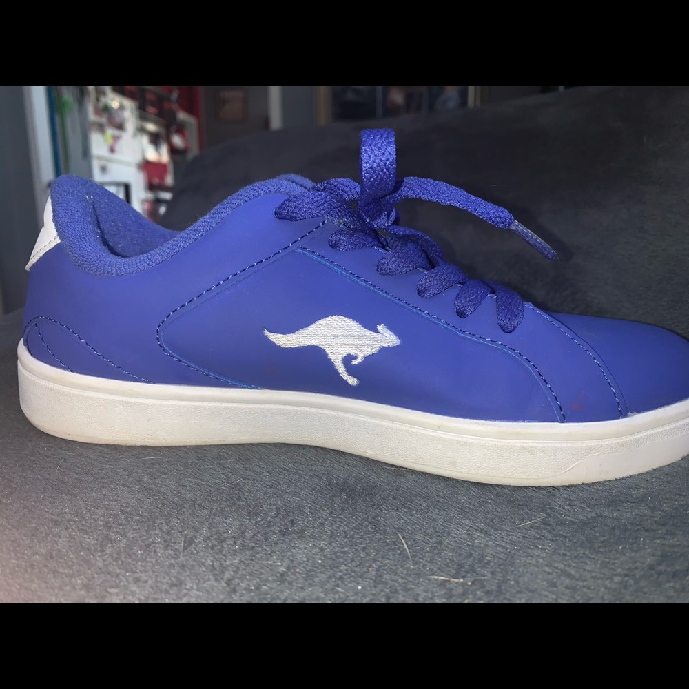 Kangaroo sneakers